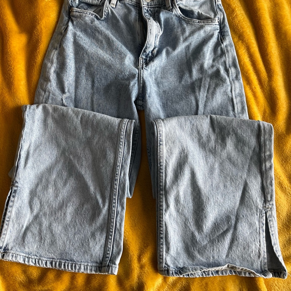 H and M wide leg light blue jeans size 12. Worn once in excellent condition